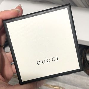 Silver interlocking G earrings